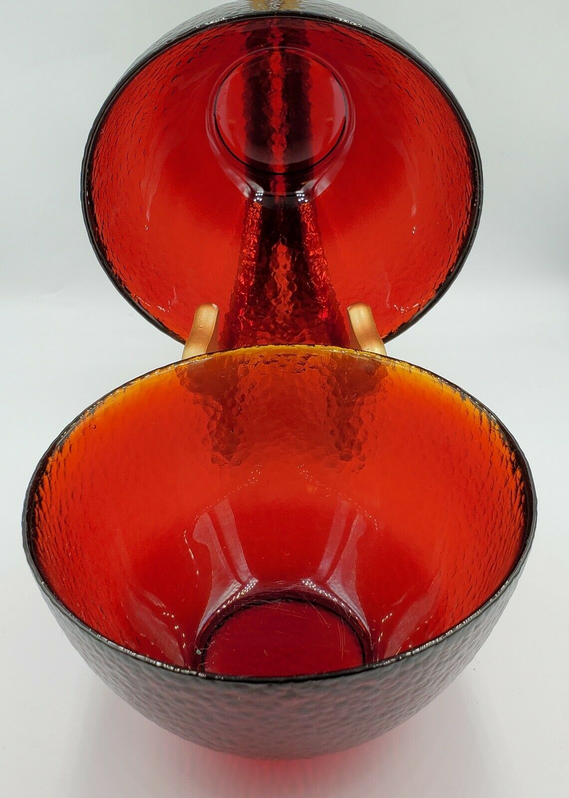 2 Vintage RUBY RED Textured 8 3/4” Diameter Serving Fruit Bowl ARCOROC FRANCE