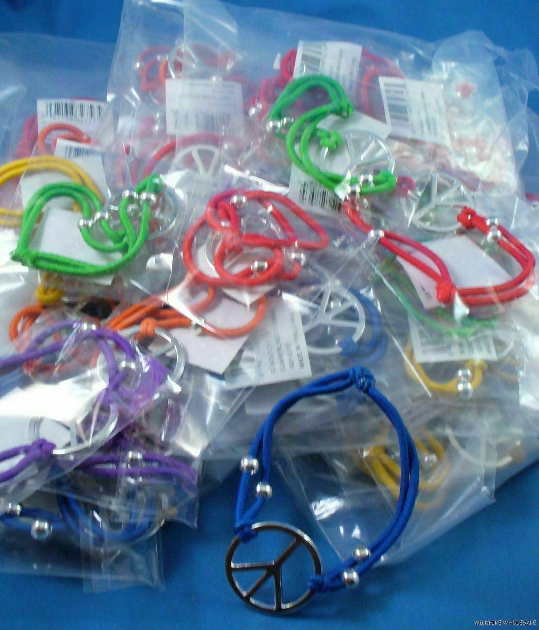 WHOLESALE LOT OF 72 PEACE SIGN BRACELETS jewelry stretch beaded silver hippie
