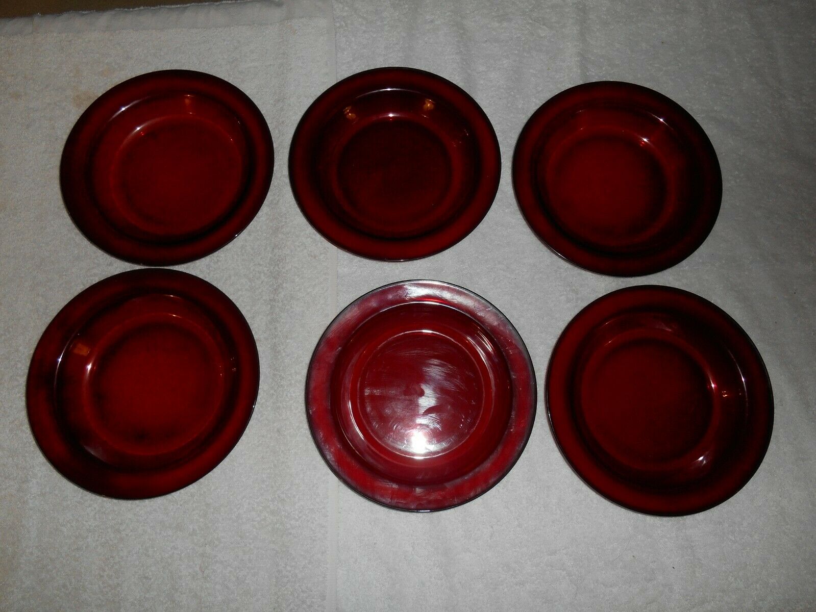 Lovely Set Of 6 Vintage Classique Ruby 8.5" Rimmed Soup Bowls By Arcoroc France