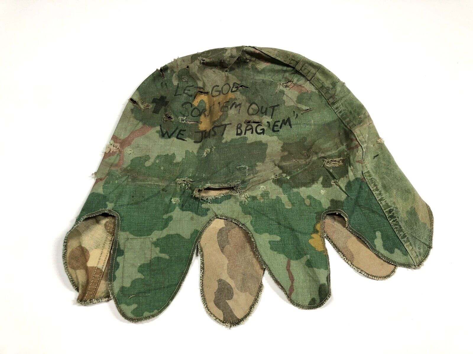 Vietnam USMC Mitchell Pattern Reversible Camouflage Helmet Cover 1959 'GRAFFITI'